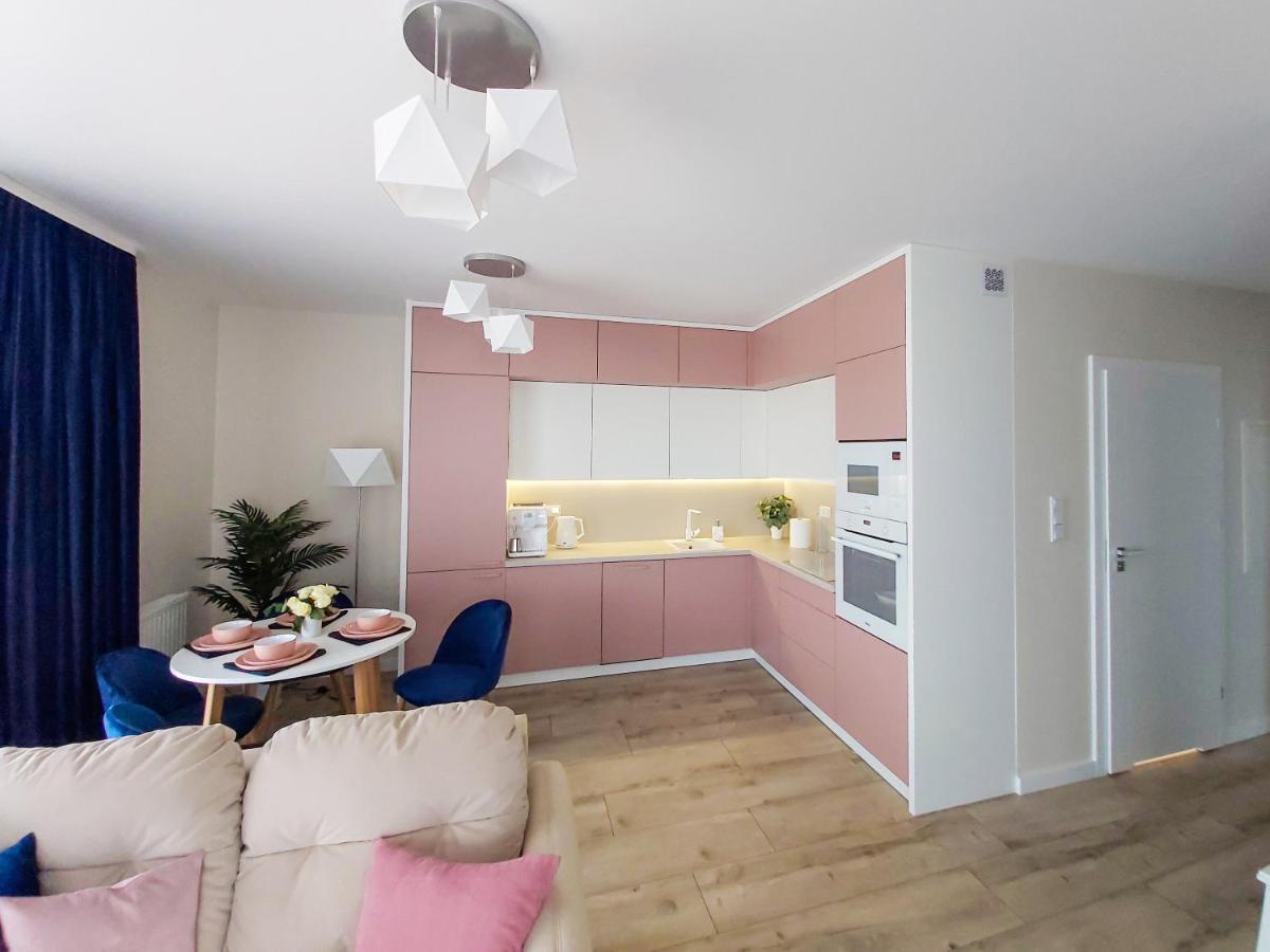 Apartament Bella Rosa Z Podziemnym Parkingiem Kielce Exterior photo